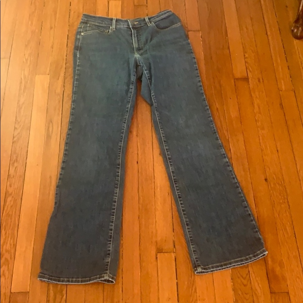 Womyn Jeans